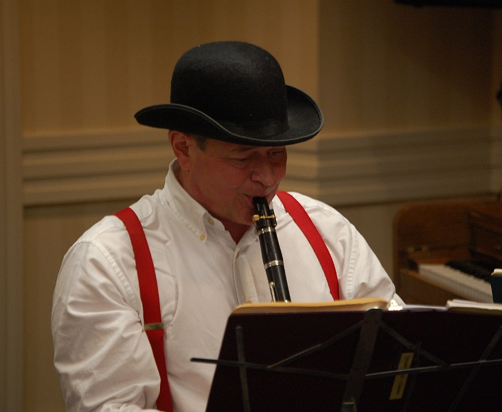 dsc_2556.jpg - Attitude Adjustment Wind Quintet
